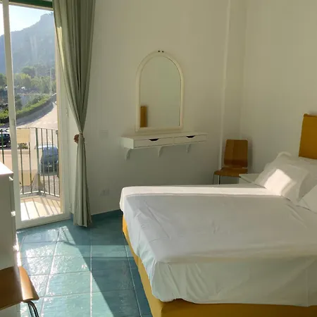Nerano Beach Apartment Exterior photo