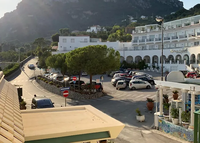 Nerano Beach Apartment